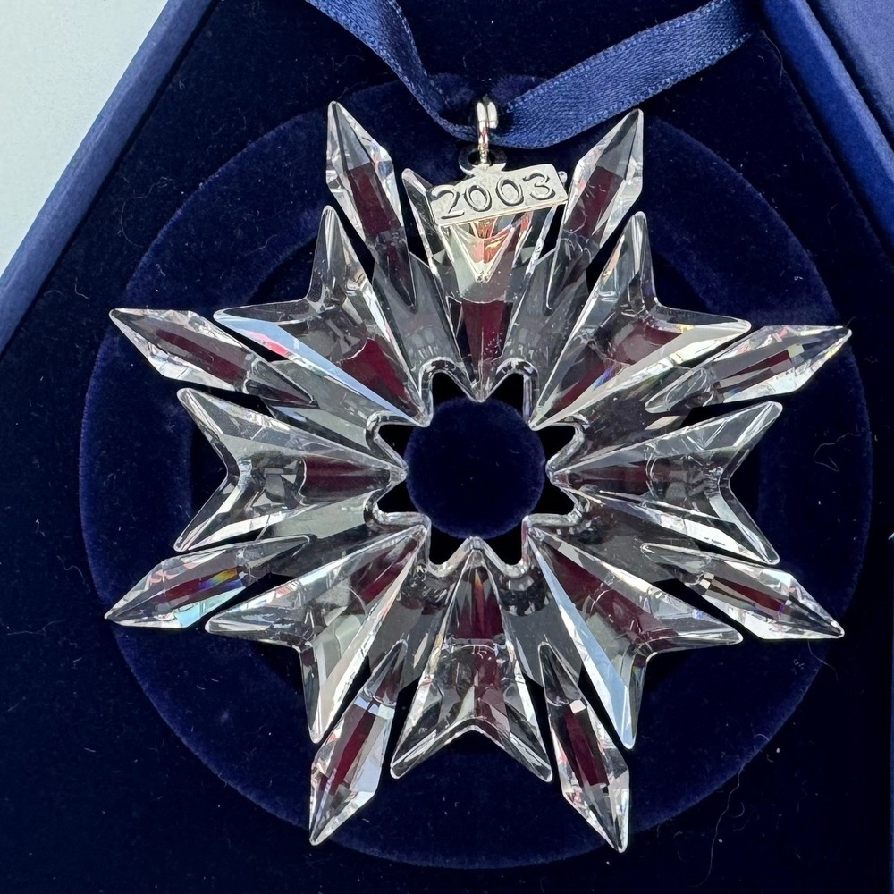 Swarovski Crystal 2003 Annual Christmas Snowflake Ornament with Original Box